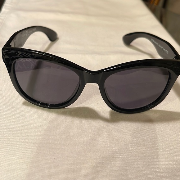 PEPPERS 2485D CALIENTE POLARIZED women’s black sparkly frames, gray lens so chic - Picture 1 of 8